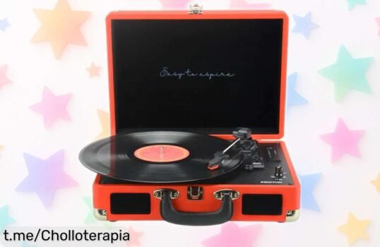 Tocadiscos Prixton VC400 con bluetooth y altavoces integrados: ¡la forma más fácil de digitalizar tu música vintage a un precio de escándalo! No te quedes sin el tuyo.