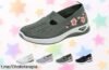 Zapatillas deportivas para mujer sin cordones con bordado de flores a precio de locos, ¡aprovecha este chollazo y dale caña a tus días sintiéndote única!