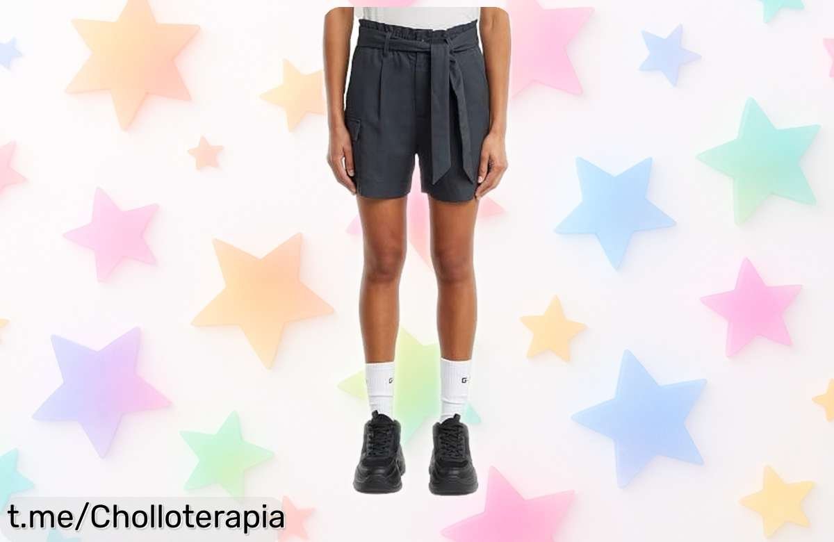Atrévete a lucir espectacular con los pantalones cortos GSTAR Paperbag, ahora en un precio de escándalo que no volverás a ver. ¡Hazte con ellos antes de que desaparezcan!