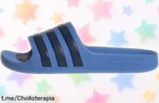 Chanclas para peques adidas Adilette Aqua Kids rebajadas, resistentes y fáciles de poner, ¡un super chollo que hará felices a tus niños!