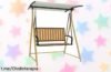 Increíble columpio de jardín Outsunny para dos personas, estructura resistente y toldo que se ajusta al sol. ¡Montaje fácil y precio rebajado, aprovecha este chollazo!