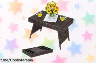 Mesa plegable de ratán GYMAX, la solución perfecta para tu jardín a un precio regalado que te encantará tener cerca y disfrutar estos días soleados.
