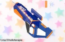 Pistola de agua eléctrica que lanza chorros a presión para diversión nonstop en playa y fiestas, ahora con precio de ganga que no te puedes perder.