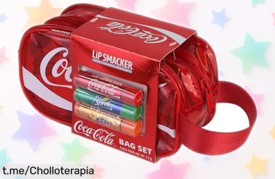 Set de 3 bálsamos labiales Lip Smacker con sabor CocaCola a un precio increíble, para que los peques mantengan sus labios suaves y frescos. ¡Llévalos ya antes de que vuelen!