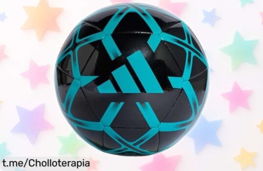 Balón de fútbol adidas Starlancer Club, resistente y duradero: ¡super chollo para disfrutar a tope en el parque con amigos! No te lo pierdas o tendrás que esperar más.