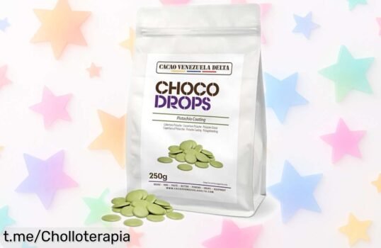 Deliciosa cobertura de chocolate sabor pistacho en callets Cacao V Delta, ¡no te pierdas este precio loco que transformará tus postres en obras maestras!