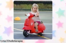 Divertida moto eléctrica HOMCOM Vespa con faro y bocina, ¡aplica el cupón y llévatela a un precio de risa para que los peques disfruten al máximo!
