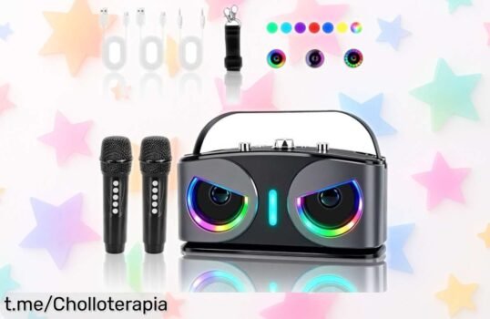 Impresionante máquina de karaoke portátil con micrófonos inalámbricos y luces LED, ¡rebajado a precio loco para desatar la fiesta en cualquier lugar y disfrutar cantando a dúo ahora!