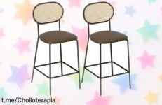 Pack de 2 taburetes de bar HOMCOM con respaldo boho, ¡perfectos para tu cocina! Aprovecha este precio de ganga y dale un toque especial a tus momentos en casa.