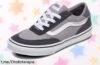 Zapatillas Vans Brooklyn LS para peques, un chollazo con suela resistente y estilo único que les hará brillar mientras juegan. ¡No dejes pasar esta oportunidad!