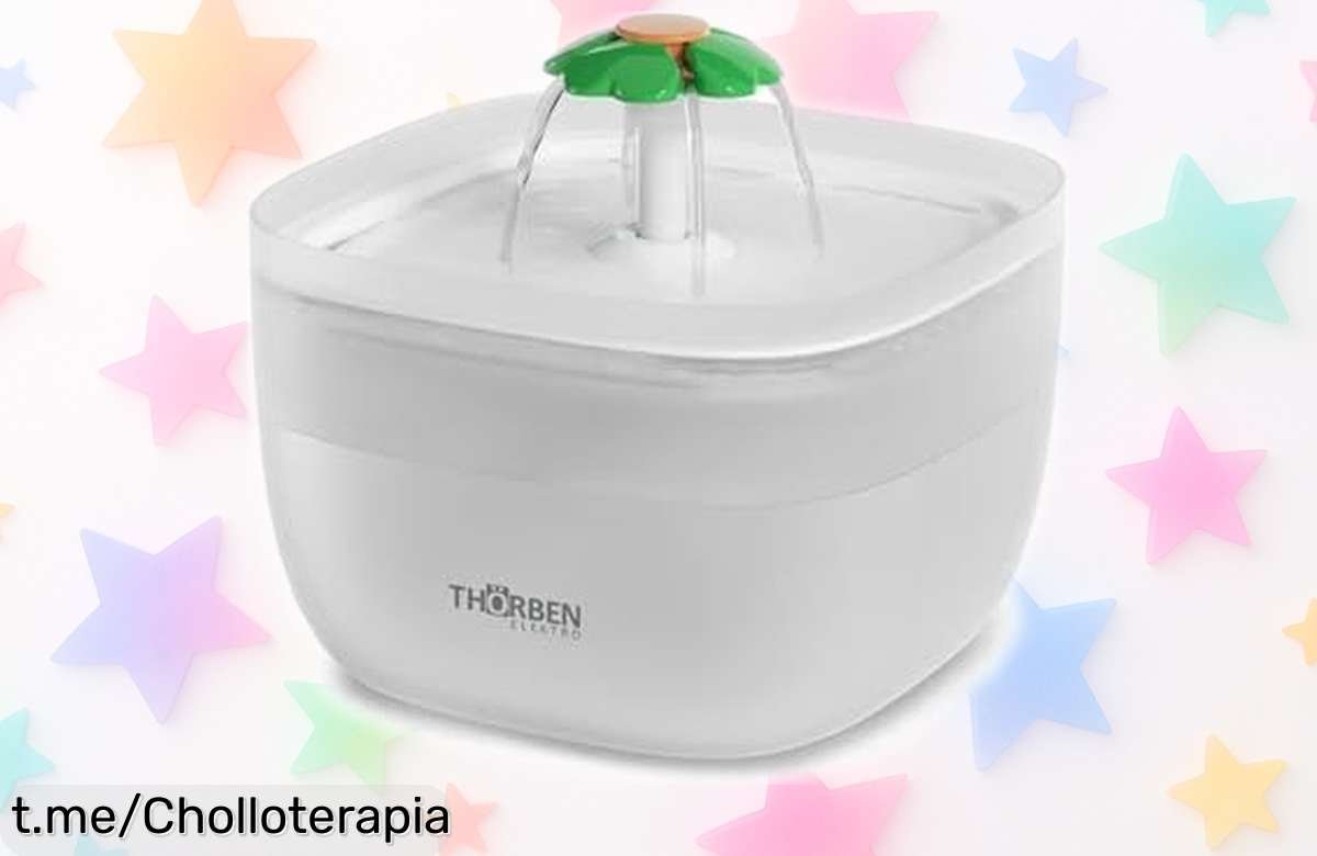 Bebedero Thörben para gatos y perros, ¡agua fresca hasta el último gota! Aprovecha este chollo de filtración en 4 etapas y sorpréndelos con su limpieza. ¡No lo dejes escapar!