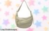 Bolso cruzado Crescent de nailon, estilo seguro y práctico para tu día a día ¡rebajado a un precio increíble! No dejes pasar esta oportunidad única de renovar tu look.
