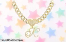 Cadena con colgante de inicial en oro de BodyBonita, ¡ofertón que brilla! Llévate estilo y calidad personalizadas ya, este chollo no se repite.