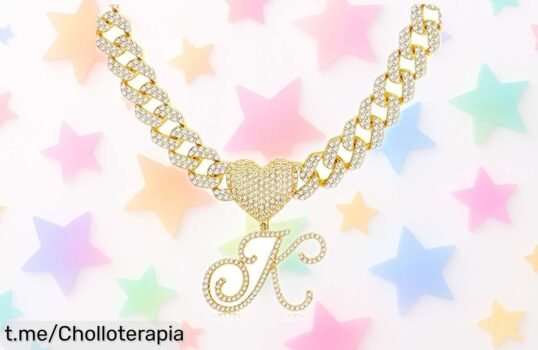 Cadena con colgante de inicial en oro de BodyBonita, ¡ofertón que brilla! Llévate estilo y calidad personalizadas ya, este chollo no se repite.