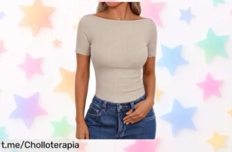 Camiseta Aottori canalé con cuello barco que estiliza y a un precio de ganga, ¡no te la pierdas! Te quedarás sorprendidamente perfecta para cada ocasión.
