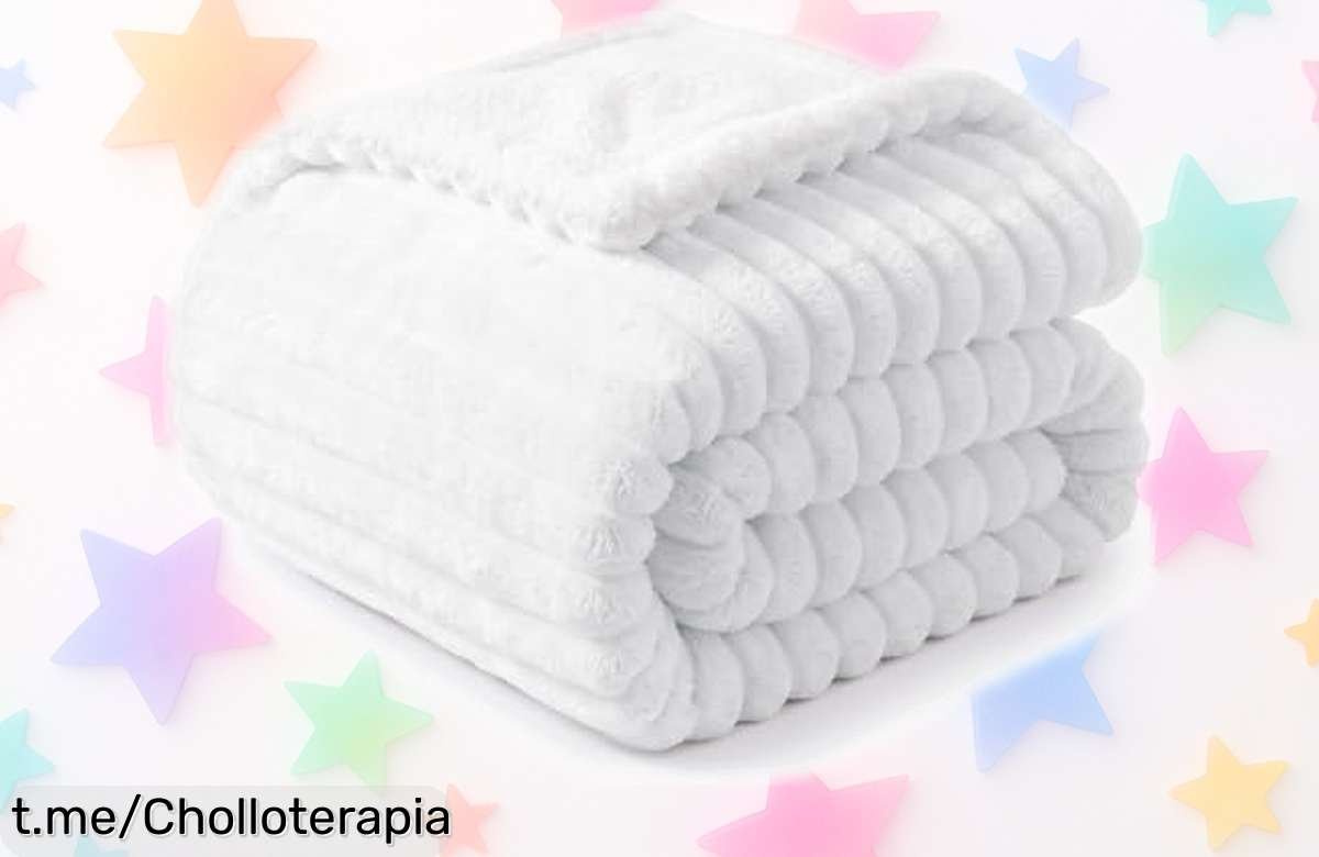 Descubre la manta reversible WAVVE para sofá y cama, el gustazo que te abraza a precio loco. ¡No dejes pasar esta oportunidad!