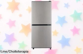 Mini nevera con frigorífico y congelador independientes, luz LED y estantes ajustables al mejor precio del mercado ¡Hazte con ella ahora y disfruta de tu fresquito donde quieras!