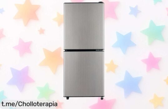 Mini nevera con frigorífico y congelador independientes, luz LED y estantes ajustables al mejor precio del mercado ¡Hazte con ella ahora y disfruta de tu fresquito donde quieras!