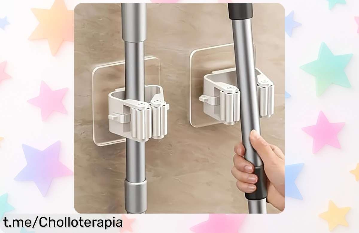 Sorprendente pack de 4 soportes autoadhesivos para fregona y escoba, organiza tu hogar fácilmente con esta oferta impresionante que no podrás dejar escapar.