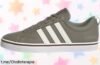 Zapatillas de hombre adidas VS Pace 2.0 con suela resistente y diseño moderno a un precio loco que hará brillar tus pasos, ¡no te quedes sin las tuyas!