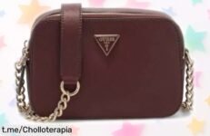 Bolso bandolera compacto Guess Noelle II a un precio loco: estilo y funcionalidad en una sola pieza que querrás llevar siempre contigo. ¡No esperes más, llévalo ya!
