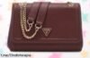 Bolso bandolera convertible GUESS Noelle II: diseño que combina con todo y un ofertón que no puedes dejar escapar, ¡transforma tu look al instante!