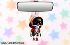 Colgante con calavera para coche que le da un rollo brutal y aguanta colores vivos. ¡Llévatelo ya antes de que se acabe esta oferta a precio de escándalo!