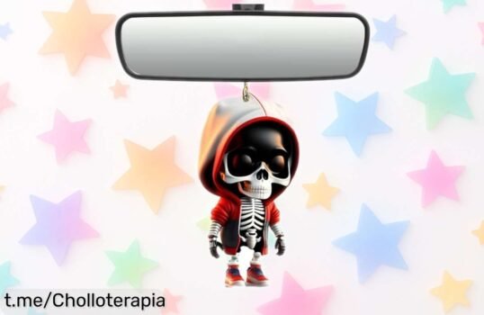 Colgante con calavera para coche que le da un rollo brutal y aguanta colores vivos. ¡Llévatelo ya antes de que se acabe esta oferta a precio de escándalo!