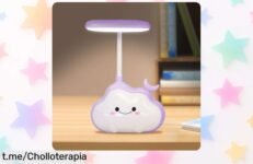 Lámpara de escritorio infantil Wetry con luz LED que cambia de color y se lleva a todos lados, aprovecha este ofertón y llena de magia el espacio de tus peques ya mismo.