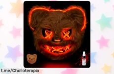Máscara de oso sangrienta SunTaYon con luces LED y spray de sangre falsa, un ofertón que alegrará tus fiestas y dejará a todos impactados. ¡Hazla tuya ya antes de que se acaben!