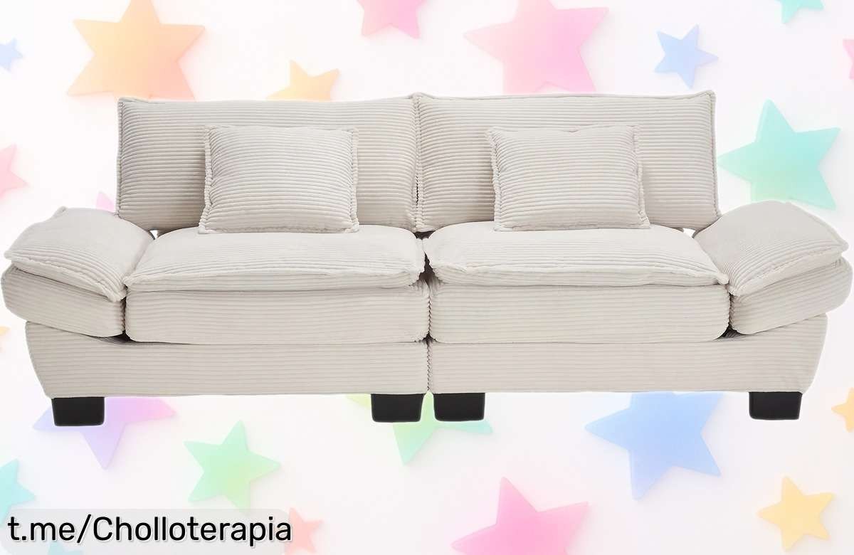 Sofá de dos plazas tapizado en terciopelo beige, ¡rebajado y con un ofertón que no puedes dejar escapar! Dale a tu hogar el toque elegante que merece.